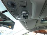 Volkswagen Touran (2012) 2.0 TDi Webasto - náhled 18
