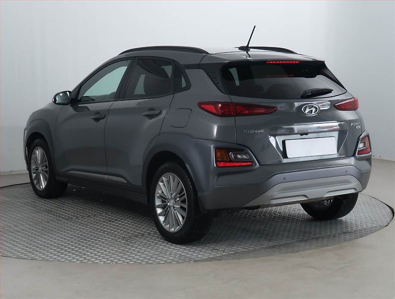 Hyundai Kona (2019) 1.6 T-GDI, 4X4, Automat - fotka 4 z 18