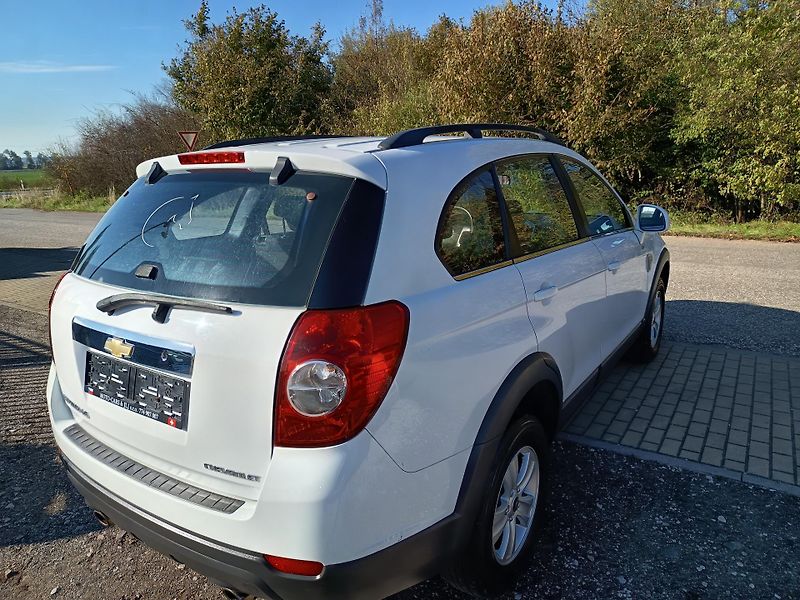 Chevrolet Captiva (2011) 2.4 100Kw  - fotka 14 z 52