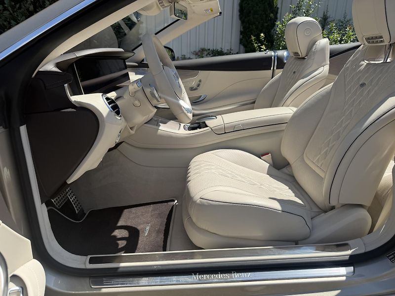 Mercedes-Benz Třídy S (2018) S560 cabrio - fotka 15 z 20