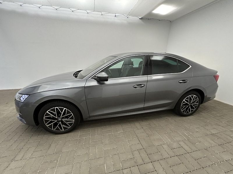 Škoda Octavia 2.0 TDI Top selection - fotka 3 z 29