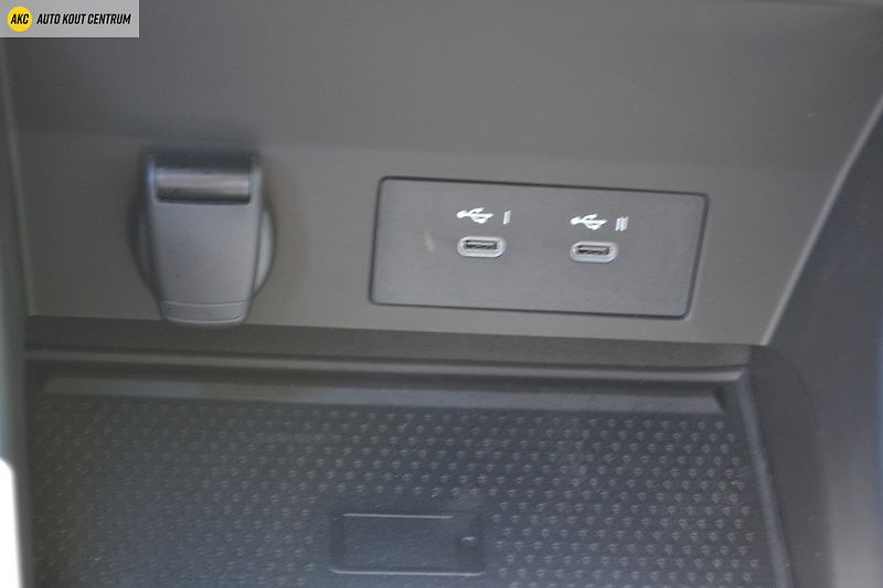 Renault Captur Techno TCe 90 - fotka 22 z 50