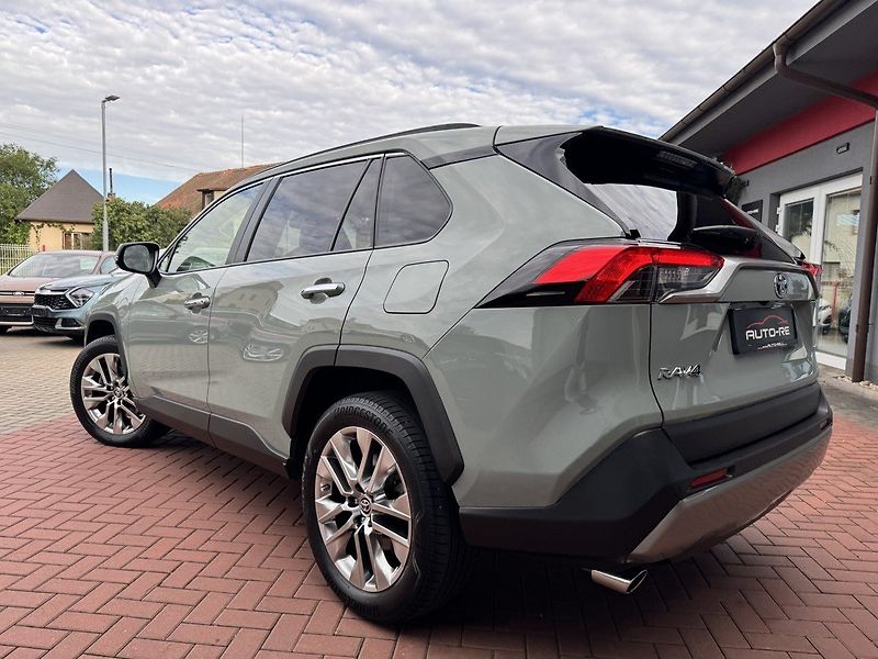 Toyota RAV4 (2023) 2.5HSD 4WD Hybrid Executive - fotka 3 z 49