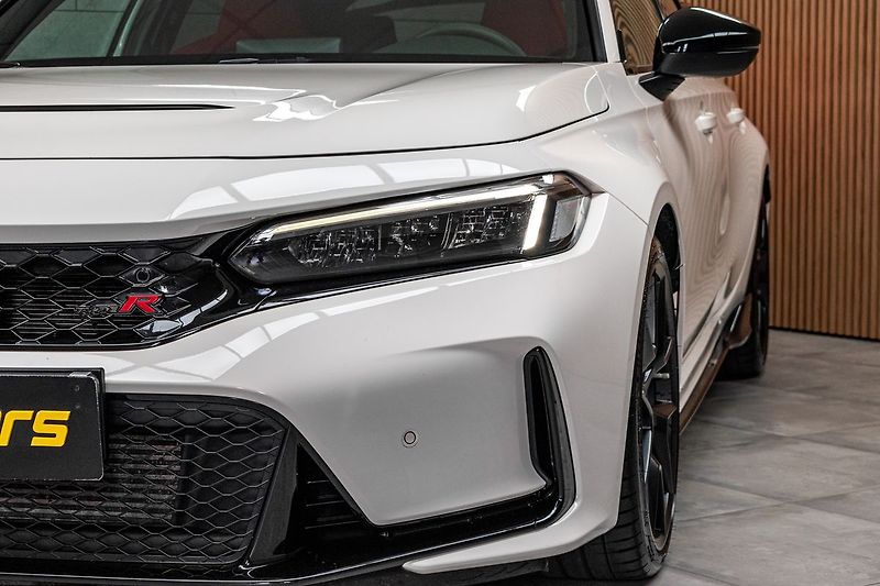 Honda Civic TYPE R 2.0 TURBO 242kW *ČR* - fotka 41 z 48