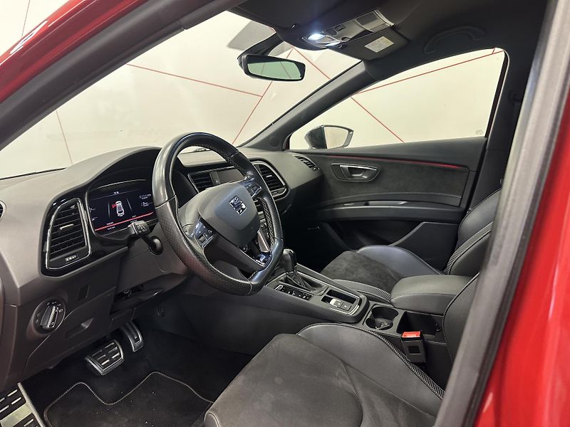 Seat Leon (2018) Cupra FR 300 4drive*CZ*1. Maj. - fotka 8 z 15