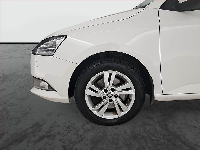 Škoda Fabia (2019) Ambition 1.0 TSI, Tempomat - fotka 14 z 22