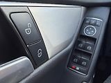 Mercedes-Benz Třídy C 180 CGI 7G AUTOMAT 2X KOLA - náhled 15