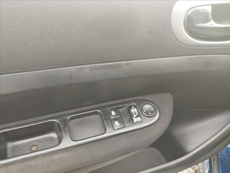 Peugeot 307 1,6 Zachovalé - fotka 13 z 14