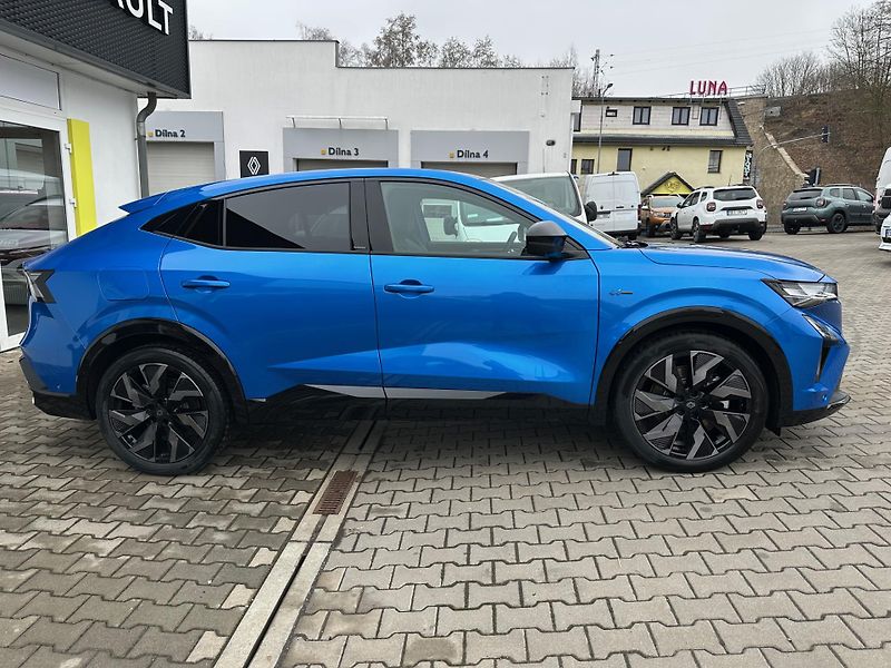 Renault Rafale (2026) esprit Alpine E-Tech full hybr - fotka 4 z 36