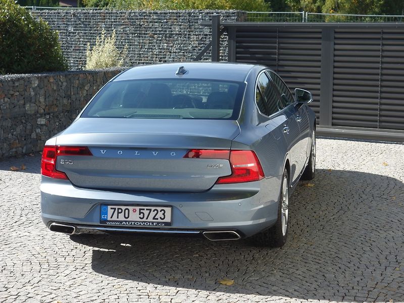 Volvo S90 (2017) 2.0D*140KW*D4*INSCRIPTION*CZ - fotka 2 z 50