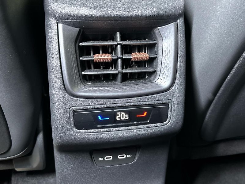 Cupra Terramar 4WD DSG - fotka 22 z 30