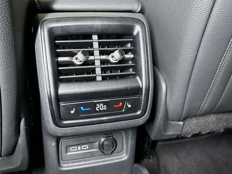 Škoda Kodiaq Exclusive Sel. 4x4 DSG - fotka 22 z 30