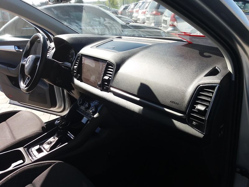 Škoda Karoq 1.6TDi,DSG,LED,NAVI.! - fotka 13 z 24