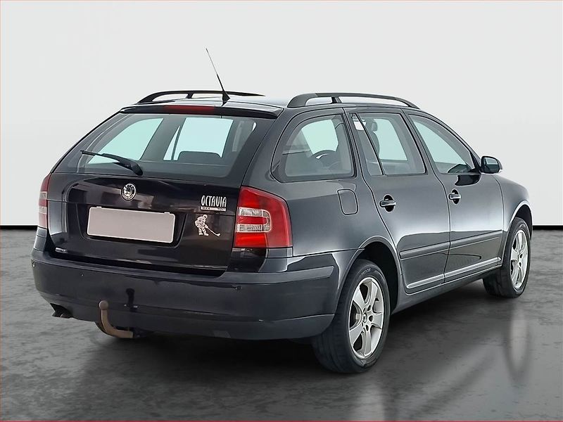 Škoda Octavia (2007) 2.0 TDI, 4X4, po STK, Tažné - fotka 5 z 14