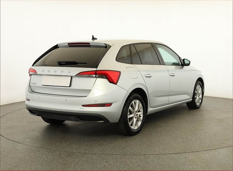 Škoda Scala (2021) Style 1.6 TDI, Automat, Navi - fotka 5 z 21