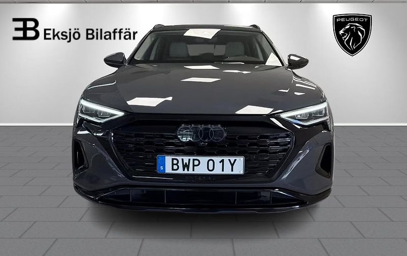 Audi Q8 e-tron 50 Q Vzduch. odpružení Kam Taž - fotka 2 z 25