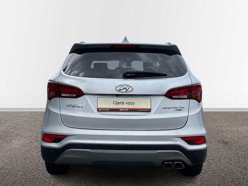 Hyundai Santa Fe SUV - fotka 17 z 23