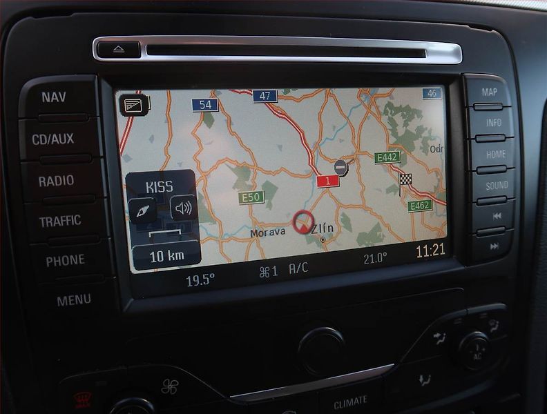 Ford S-MAX (2014) 2.0 TDCi, Tempomat - fotka 13 z 20