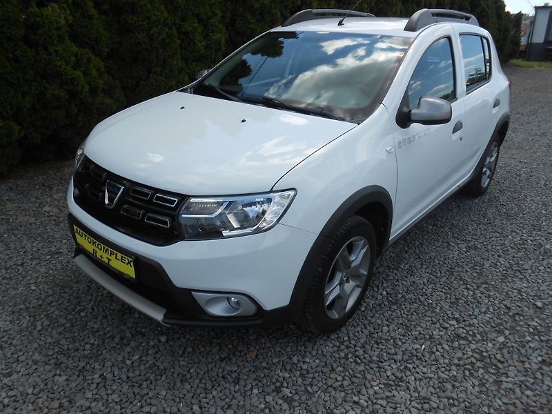Dacia Sandero STEPWAY,NAVI,KAMERA,LED! - fotka 40 z 44