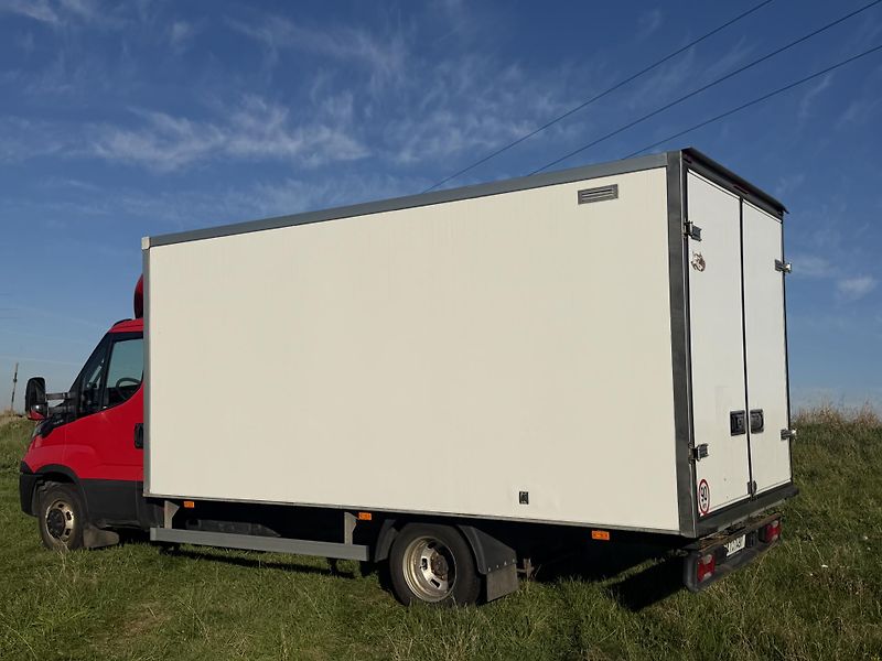 Iveco Daily (2019) 50C16 3.0TDi 4,6m x 2,25m - fotka 3 z 9