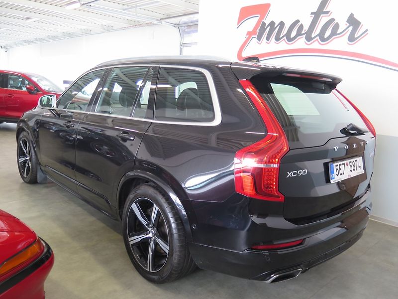 Volvo XC90 (2015) 2.0D5 RDesign,AWD,PoleStar,B&W - fotka 2 z 42