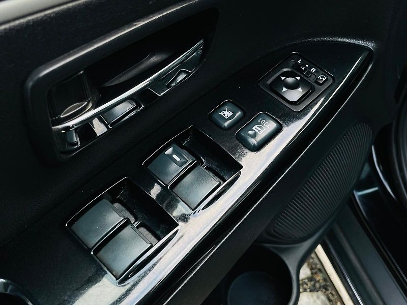 Peugeot 4008 1.8HDI 4x4 VÝHŘEV KAMERA TAŽNÉ - fotka 33 z 52