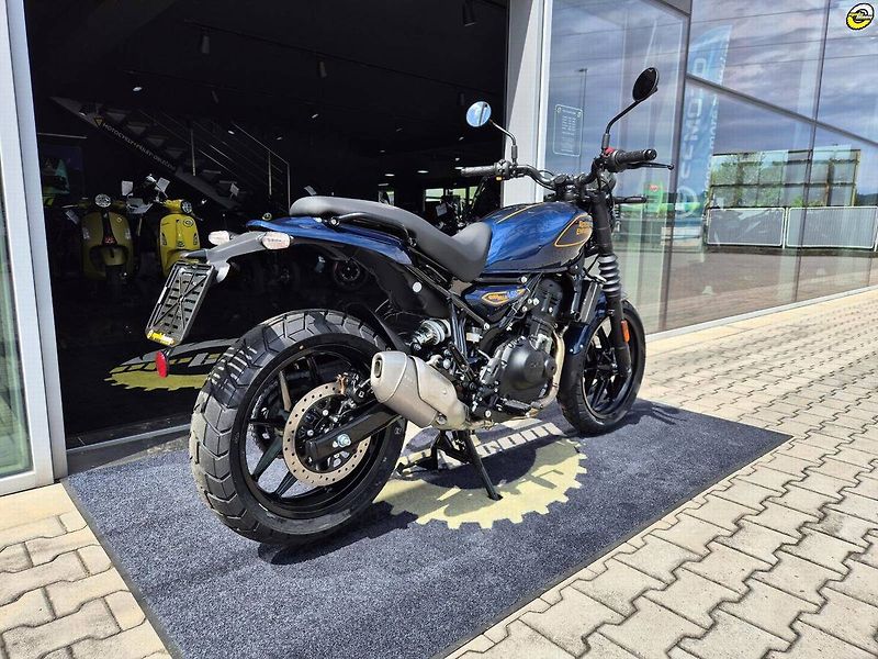 Royal Enfield (2026) Guerrilla 450 - fotka 23 z 37