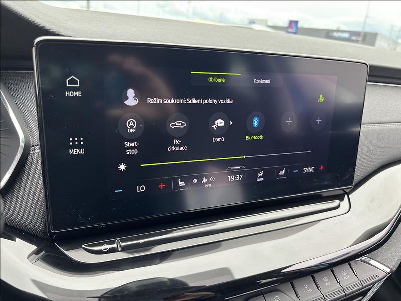 Škoda Octavia 2,0 TDI 110kW Style Aut - fotka 37 z 39