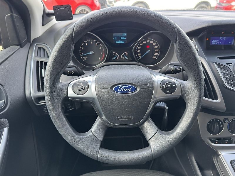 Ford Focus (2011) 1.6i Ti-VCT Klima Servis - fotka 7 z 50