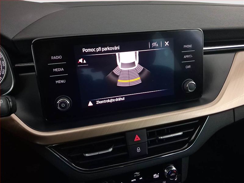 Škoda Scala (2022) Style 1.5 TSI, Serv.kniha - fotka 21 z 21