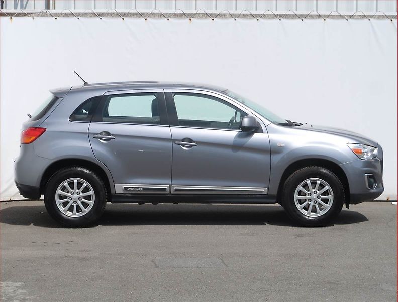Mitsubishi ASX (2017) 1.6 MIVEC, ČR,1.maj - fotka 6 z 21