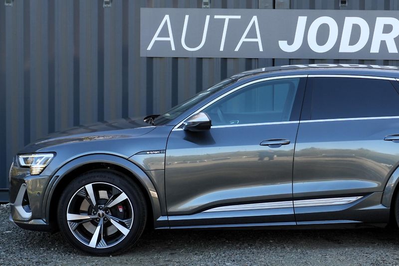 Audi e-tron S 370 kW Quattro, SoH 95,6%  - fotka 2 z 39