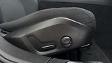 Volvo V60 (2018) D4 MOMENTUM + EL. TAŽNÉ - náhled 26