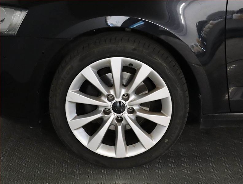 Škoda Octavia (2017) Ambition 1.6 TDI, Navi - fotka 15 z 18
