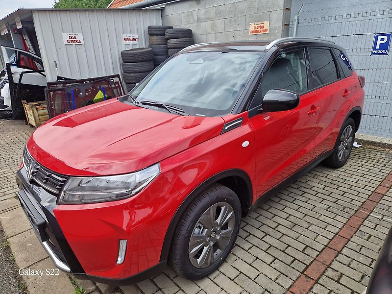 Suzuki Vitara (2025) 1,4 BoosterJet Premium 4x4 - fotka 2 z 3