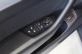 Volkswagen Passat (2021) 2.0TDI DSG Model 2022 - náhled 16
