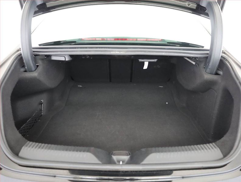 Mercedes-Benz CLS (2020) AMG line 400 d 4MATIC - fotka 19 z 20