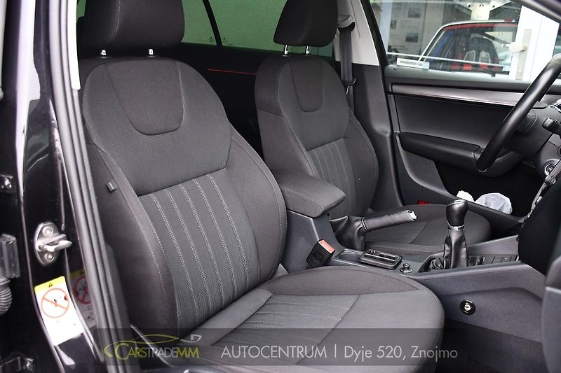 Škoda Octavia 2.0TDi STYLE EXTRA TAŽNÉ - fotka 15 z 47