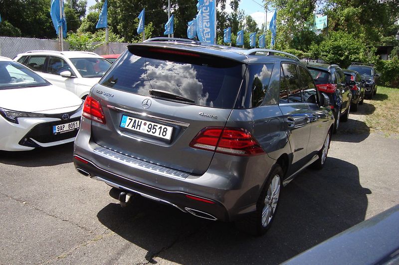 Mercedes-Benz GLE (2017) 350 D,4-Matic,AUT,AMG paket - fotka 6 z 92