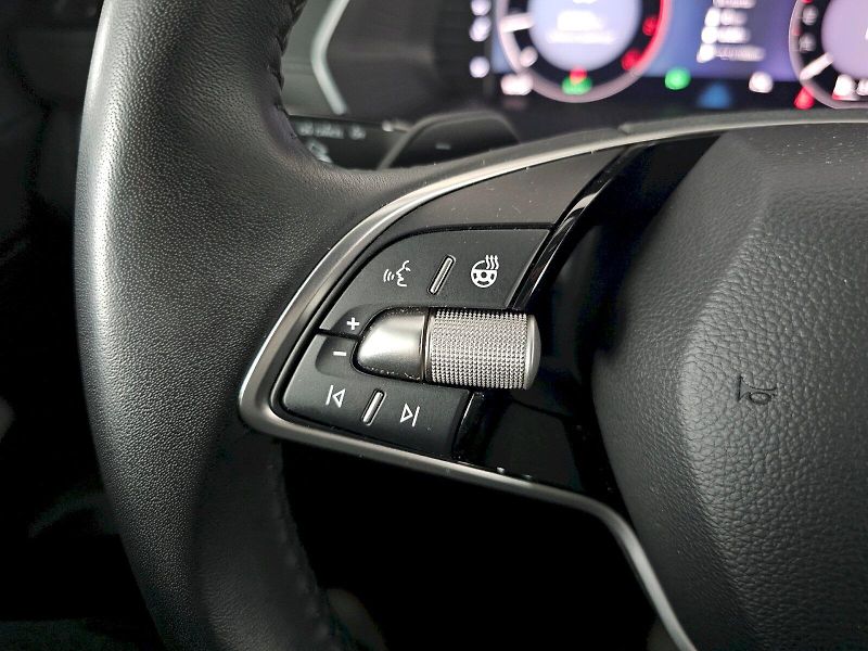 Škoda Octavia (2024) COMBI 1.5TSI 85kW DSG SELECTIO - fotka 27 z 30