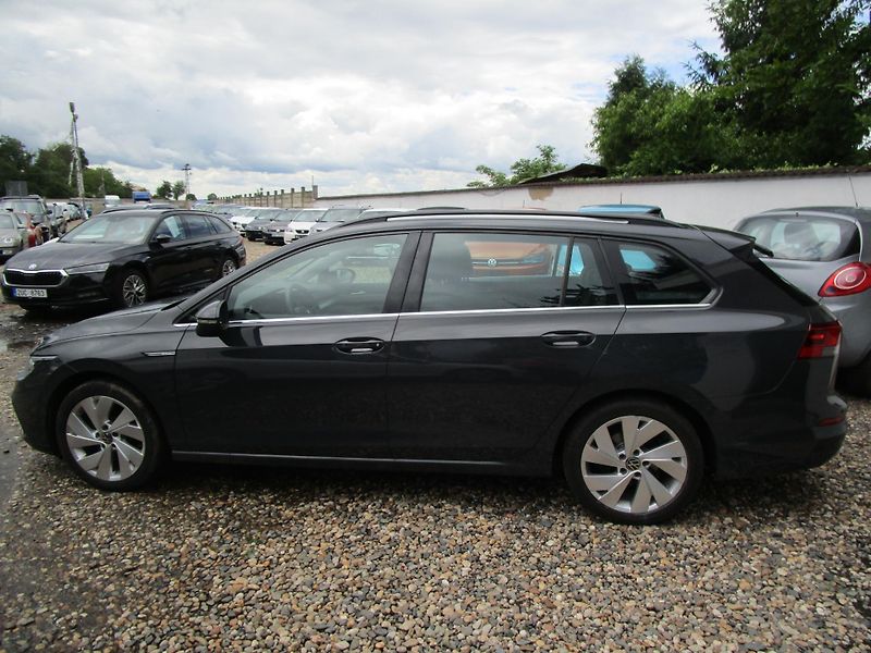 Volkswagen Golf 2,0TDI-DSG-NOVÁ STK+OLEJ - fotka 3 z 30