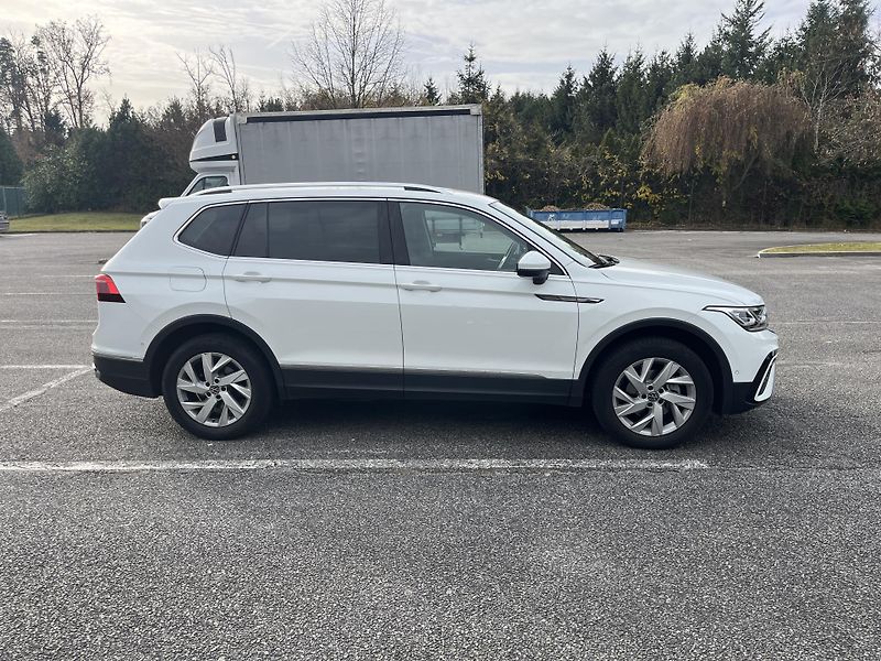 Volkswagen Tiguan Allspace (2023) 2,0TDI 4Motion 7DSG Elegance - fotka 6 z 24