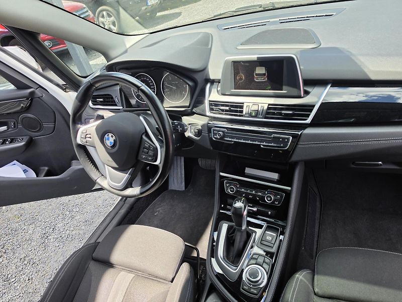 BMW Řada 2 218 D 110KW Panorama Led Navi  - fotka 13 z 17