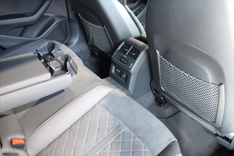 Audi S5 TDi quattro Sportback Laser/36 - fotka 27 z 32