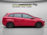 Hyundai i30 Hyudai 1.6i  MT6 (88kW/120k)/6 - náhled 9