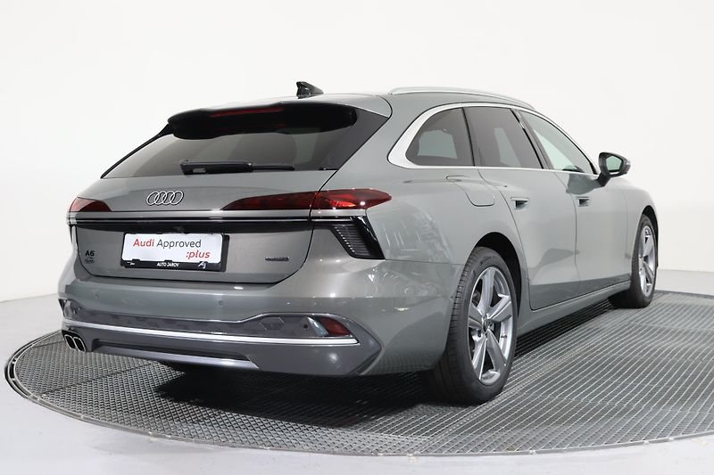 Audi A6 Avant TDI quattro 150 kW Stronic - fotka 2 z 24