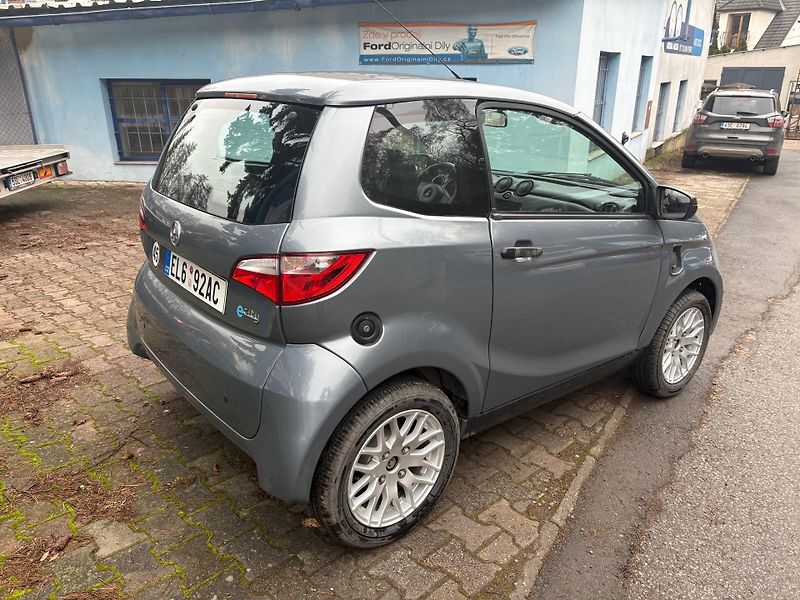 Aixam e-City (2019) - fotka 6 z 22
