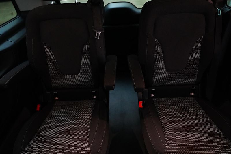 Mercedes-Benz Třídy V - fotka 18 z 29