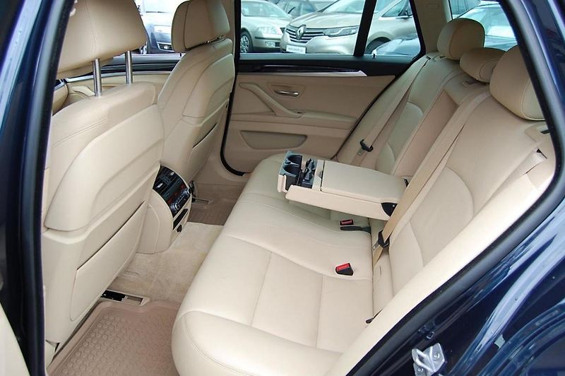BMW Řada 5 (2014) 535d xDrive, 230 kW - fotka 10 z 48