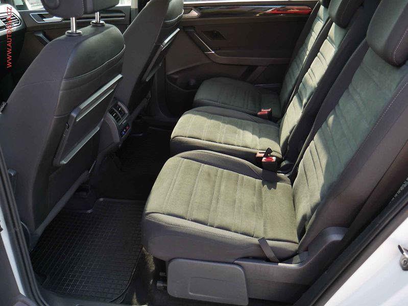 Volkswagen Touran (2019) 2.0TDi, DSG, navi - fotka 10 z 18